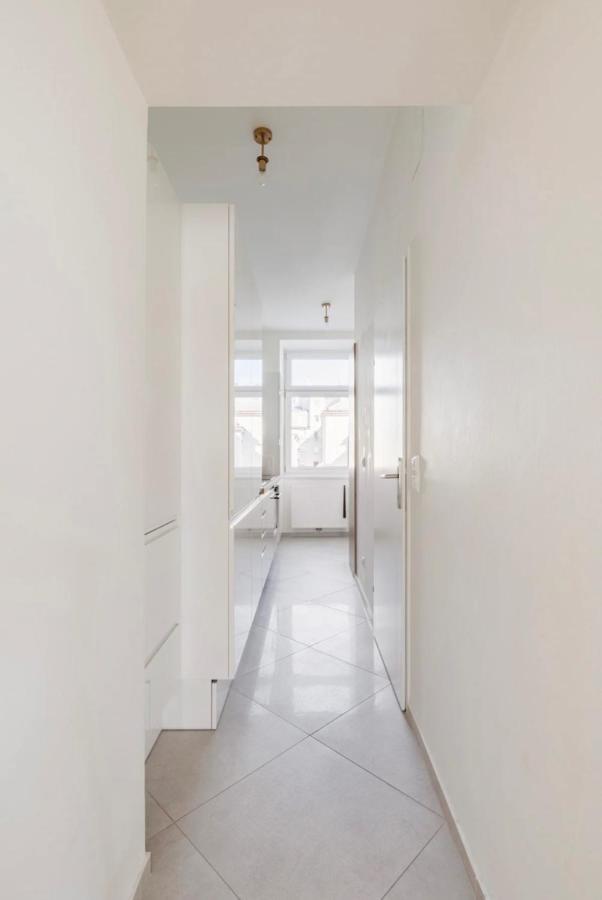 וינה Apartment Near Hauptbahnhof - Kingsize Bed מראה חיצוני תמונה